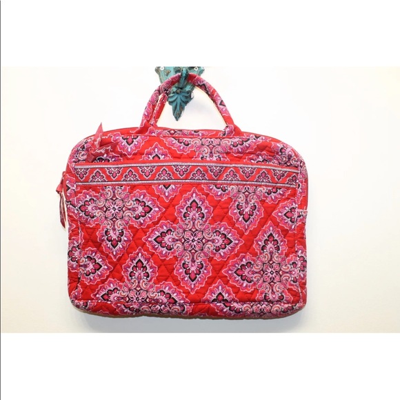 Vera Bradley Quilted Red Paisley Laptop Bag Front Zipper Pocket Sz 16 - Picture 9 of 9